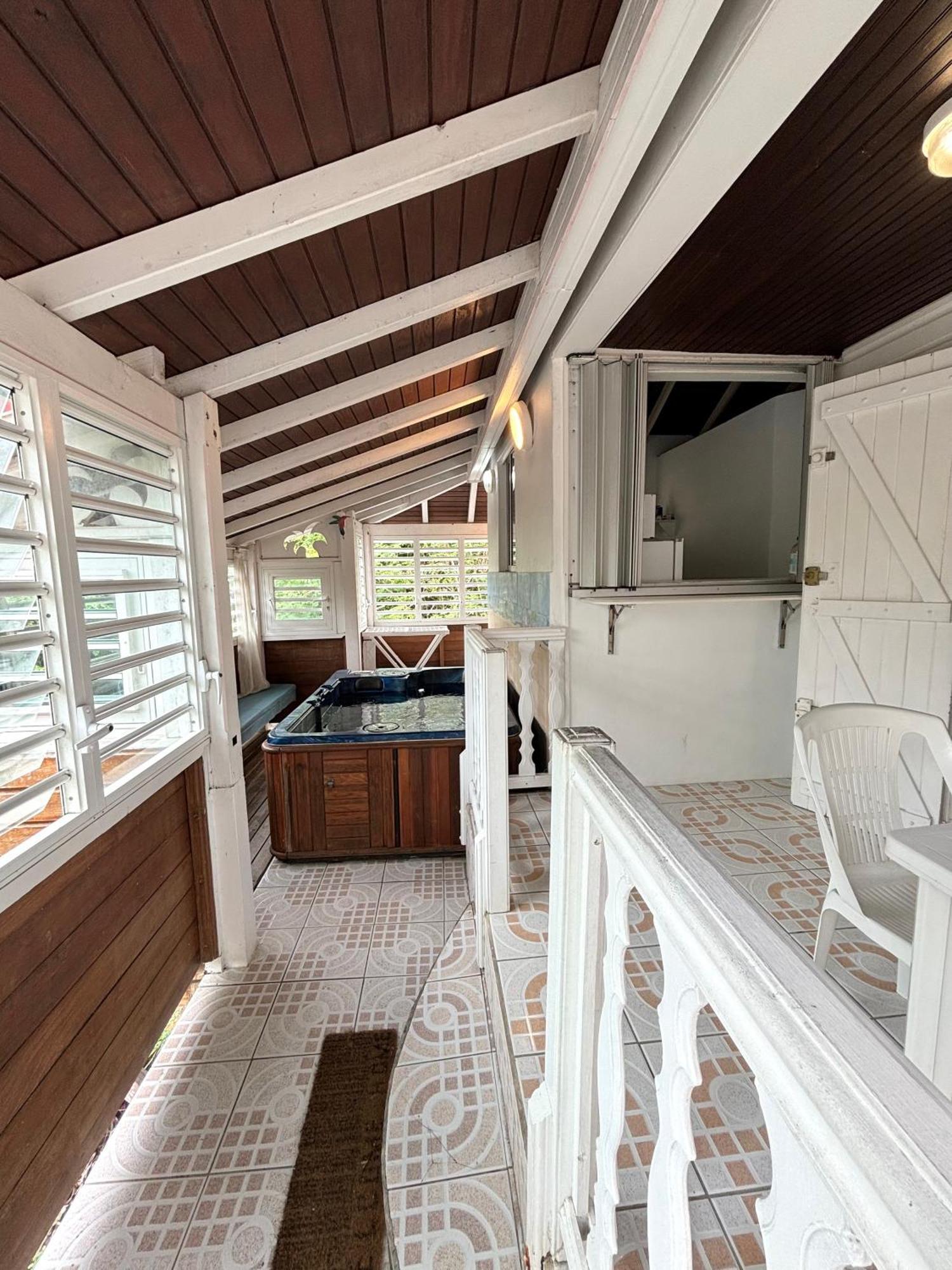 Le Nid De Lorhila - Jacuzzi, Piscine, Plage Sainte-Anne (Grande-Terre) Exterior foto