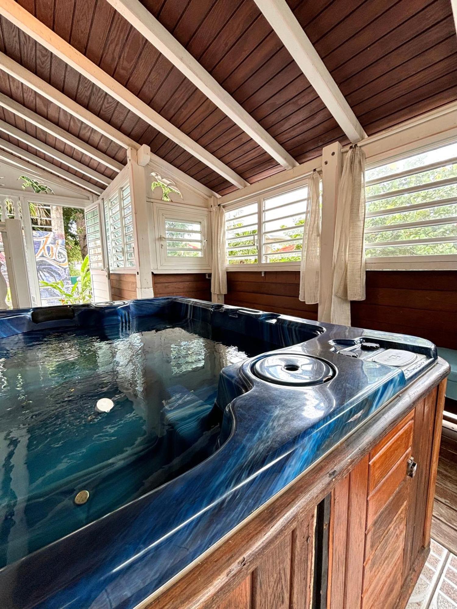Le Nid De Lorhila - Jacuzzi, Piscine, Plage Sainte-Anne (Grande-Terre) Exterior foto